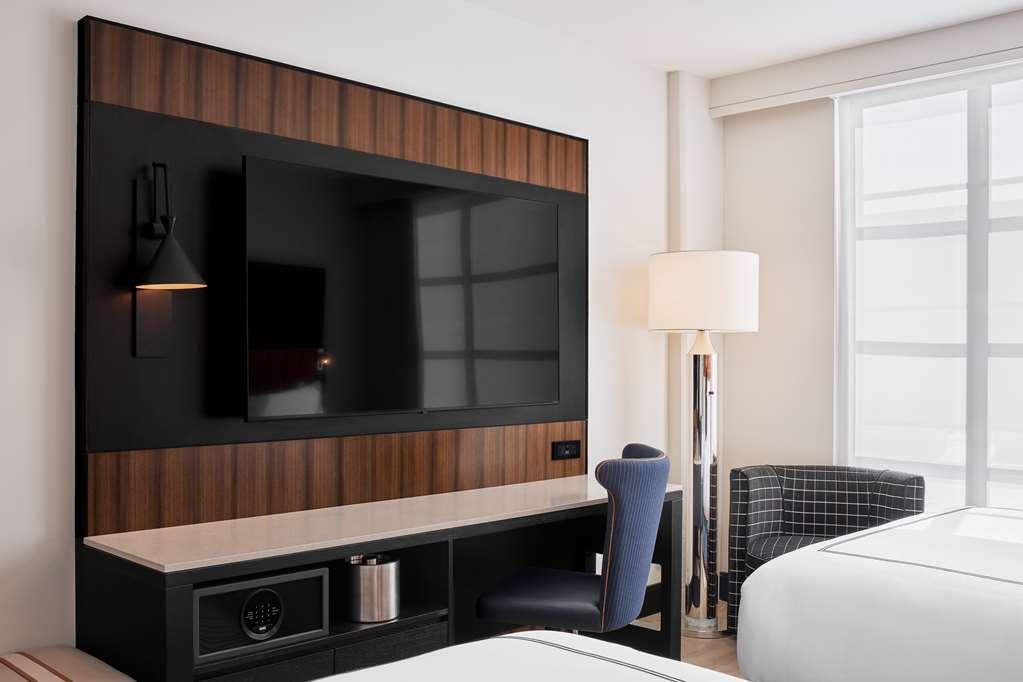 Hotel The Godfrey Detroit Curio Collection By Hilton Pokoj fotografie